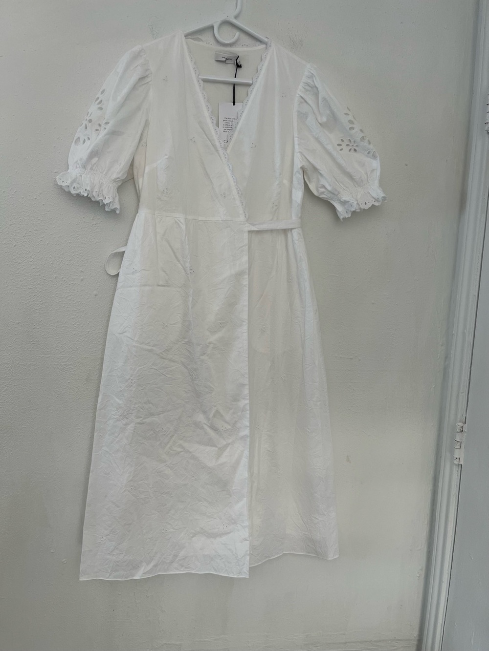 Women's White Eyelet Puff Sleeve Wrap Dress